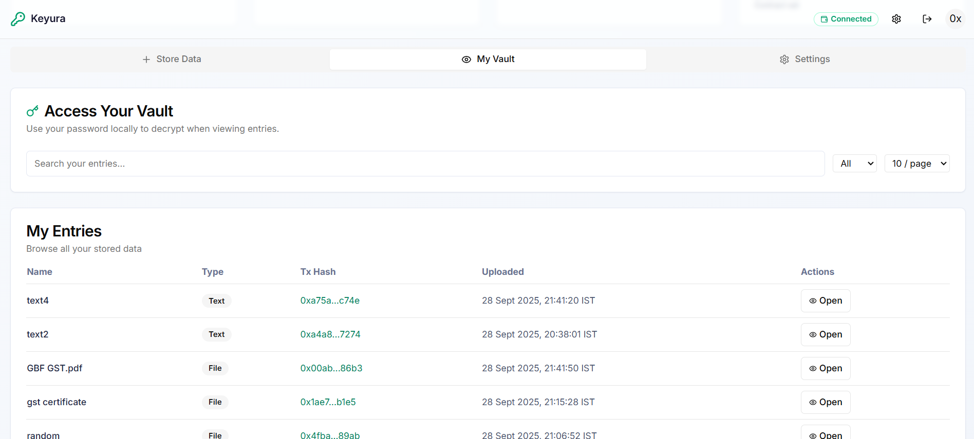 My Vault Data Table - Shows stored entries with names, types, tx hashes, and timestamps